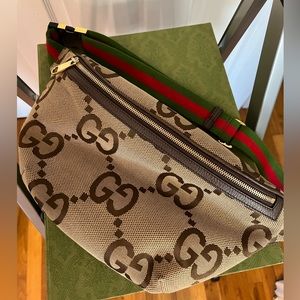 Gucci JUMBO GG BELT BAG 90